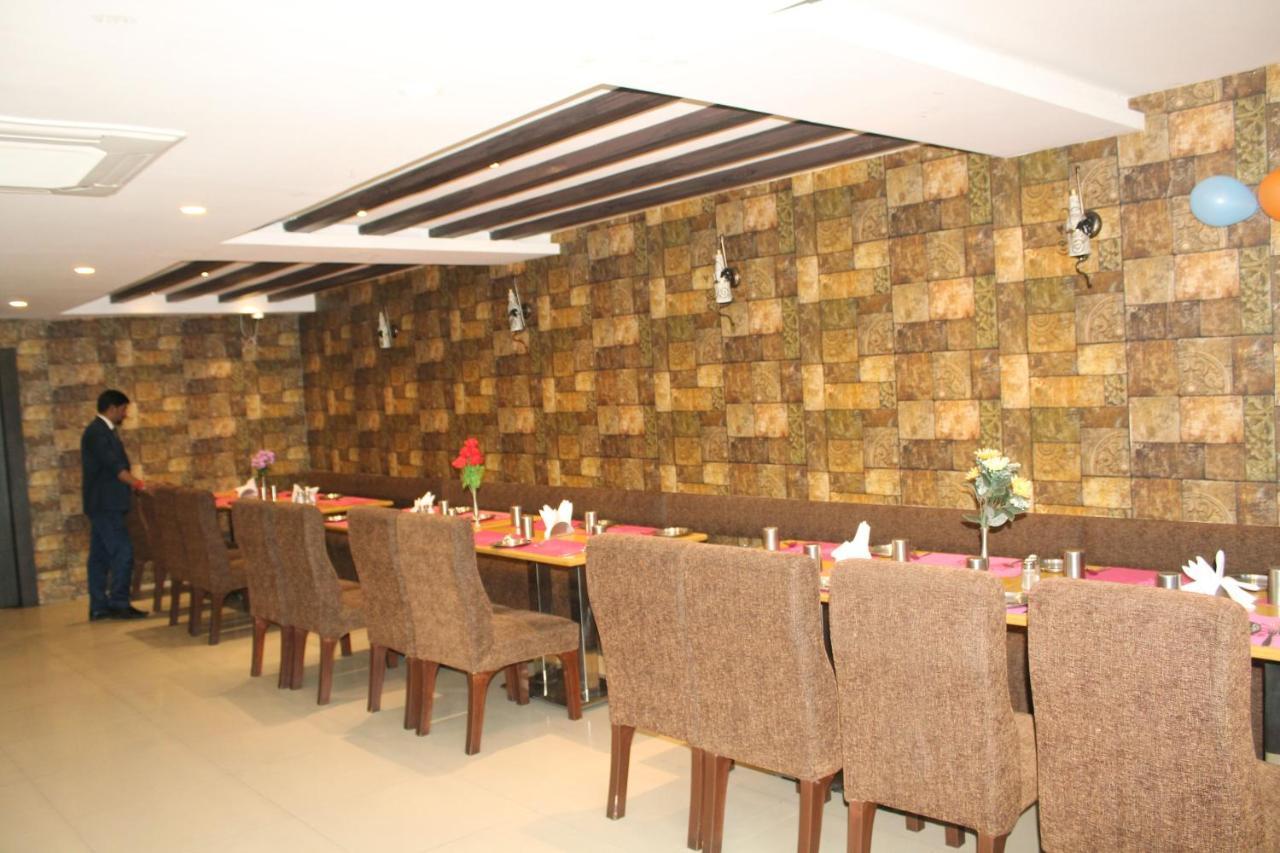 Hotel Anandam Kānker 外观 照片